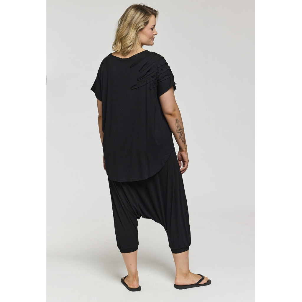 Gozzip Woman GGitte T-shirt T-Shirt Black